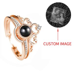 Rings Sier dois em um anel de coroa Ring personalizado Projeção de foto Anel de casamento ajustável para o idioma 100 feminino Eu te amo