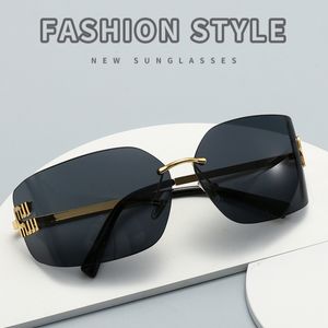 TOP-Designer-Sonnenbrille für Damen, übergroß, Luxus-Herren-Sonnenbrille, transparent, modisch, Muu-Sonnenbrille, mehrfarbig, optional mit rosa Box MMM1