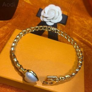 Роскошные ювелирные украшения Панк жемчужные ожерелья элегантная леди в форме жемчужных ожерелье