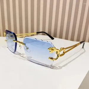 Occhiali da sole Y2K designer Donne quadrate senza piede per uomo femmina 2024 occhiali da sole punk vintage occhiali leopardo oro