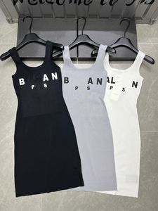 Elbiseler Tasarımcı Kadın Yaz Elbiseleri Kadın Kısa Elbiseler Sıradan Etekler Seksi Yaz Moda Fit Pamuklu Kılıç Soygun Renk Stranty Sıkı Mini Elbiseler