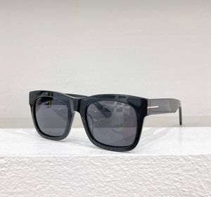 Óculos de sol quadrados 1062 Black Smoke Men Summer Sunnies Sonnenbrille Sombras de moda UV400 Eyewear