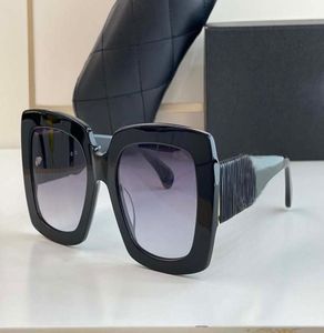 Женские дизайнерские солнцезащитные очки модная квадратная рама изысканная планка кортикальные складки