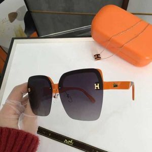 Высококачественные модные солнцезащитные очки 10% от роскошного дизайнера Новые мужские и женские солнцезащитные очки 20% скидка модного поляризатора Orange 9977 Straight