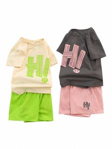 Bebek Giyim Setleri Yaz Tişörtleri ve Şort Seti Toddler Kıyafetleri Erkek Terzi Sevimli Kış Spor Takım Moda Çocuk Kız Kıyafetleri 0-4 Yıl S2QO#