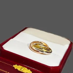 Zarif Trinity Designer Ring Düğün Klasik Mektup Üç Renk ve Üç Yüzük Mans Üst Lüks Kadın Mücevher Halkaları Mans Yüksek Sınıf ZH213 H4