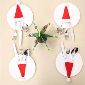 Parti Dekorasyonu Noel Dekorasyonları Mini Şapka Şarap Şişesi Çekti Flanel Beanie Bıçağı ve Çatal Kılıf