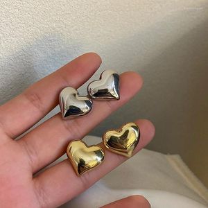 Stud Küpe Vintage Kalp Damla Kadınlar Moda Altın Renkli Metal Kalın Lover Küpe Bildirimi Düğün Takı Toptan