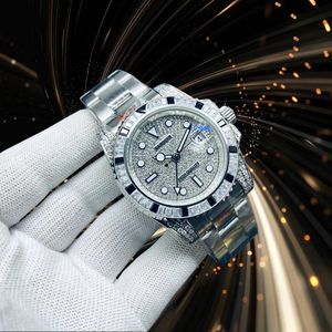Новые мужские часы Watch Watch Watch 40 -мм блестящие циферблаты Механические часы Лучшие продаваемые стиль классические алмазные инкрустационные часы для сапфировых водонепроницаемы