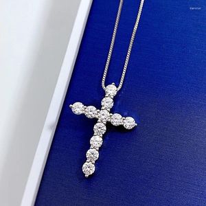 Zincirler S925 Silver Cross Zircon Kolye Kolye Avrupa ve Amerikan Dış Ticareti için Toptan