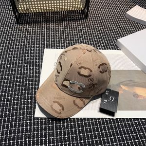 Lüks tasarımcı şapka işlemeli beyzbol şapkası gündelik çok yönlü cap yaz güneş şapkası pamuklu kovboy yıkama spor unsurları ve sokak hayatı yüzü kaldırma şapkası 123