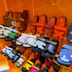 Chypre Tasarımcı Sandalet Lüks Kadın Erkek Erkekler Serim Orijinal Deri Klasik Düz Plaj Sandal Slaytları Buzağı Süet Kalın Alt Terlik Platform Ayakkabı Boyutu 35-45