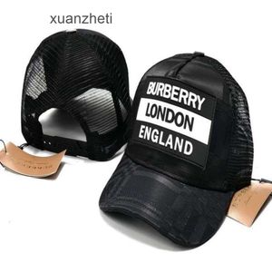 Beyzbol B Snapbacks Hat Hat Beyzbol Kapağı Trendsetter Tasarımcısı Sun Snap Snap Futbol Şapkası Spor Sporları Sıradan Şapkalar Kapak Burbrys Şapka Kız Yaz 9G3G