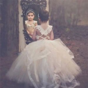 Tül kabarık çiçek kız elbise düğün kat uzunluğu balo elbisesi junior nedime elbise prenses resmi giyim 240326