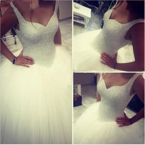 Elbiseler Parlayan Lüks Kayışlar Beyaz Kristaller Balyoyu Gelinlik Beading Tül Vestido De Noiva Gelinlik Gelinlik