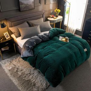 Bettwäsche-Sets Dual-Use Samt Bettbedeckungssofa Bettdecke doppelseitige dicke, warme Quilt weiche, atmungsaktive Bettdecke