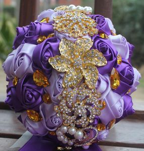 Mor leylak düğün buketleri simülasyon çiçek düğün malzemeleri yapay çiçek altın rhinestones tatlı 15 quinceanera buketleri 8691553