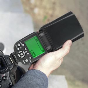Сумки TRIOPO TR988 Профессиональная скоростная камера TTL с высокой скоростью синхронизации для камеры Canon и Nikon Digital SLR TR988+Diffuser