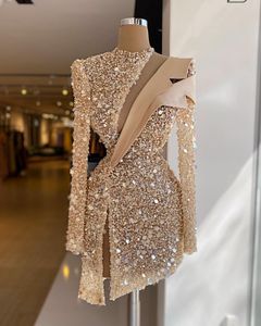 Şampanya Altın Pullar Kokteyl Elbise Mücevher Uzun Kollu Kısa Mini Prom Elbise Partisi Mezuniyet Elbiseleri Özel Durumlar İçin Mezuniyet Elbiseleri