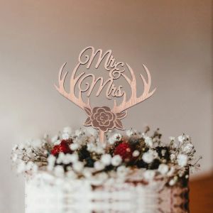 1pcs Полая буква буквы Love Just Halling Mrmrs торт Topper Topper невеста и жених деревянный свадебный торт Topper для свадебной вечеринки