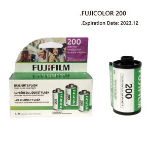 Классическая камера Fujifilm Fujicolor 200 Цветная отрицательная 35 -мм пленка 36 Экспозиция для 135 Формата камеры Дата истечения: 2023.12