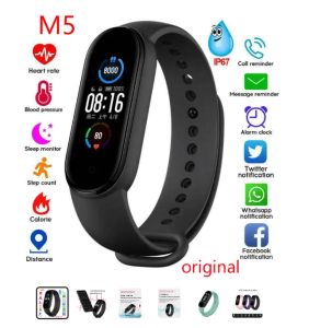 Смотреть фитнес -частотный пуль с использованием Smart Watches 2023 Новый M5 Smart Band Peigome Monitor для Xiaomi PK D20 Y68 D18 M6 M7 M4 M3