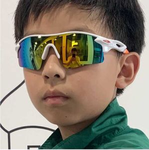 Çocuk Bisiklet Gözlükleri Bisiklet Rüzgar Geçirmez Güneş Gözlüğü Erkek Güneş Gözlüğü Hız Buz Yatağı UV Koruma Goggles Professional 3-12 yaşında