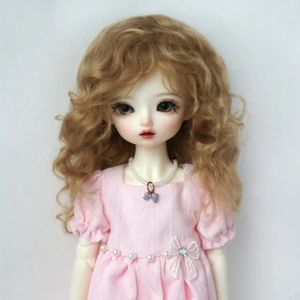 Бесполезное детское детское мягкое волно мохер BJD Wigs JD738 1/12 1/8 1/6 1/4 1/3 OB11 YOSD MSD SD DOD NATURE Curly Doll Hair 240329