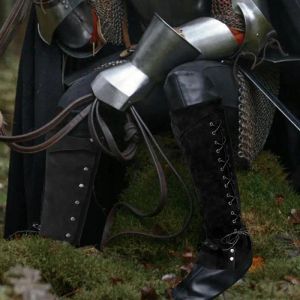 Copertine di avvio costume che viking gamba viking guardano le gambe delle gamba pirata e costume a vapore in pelle finto rinascimentale per stivali