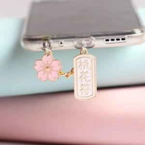 Kiraz Şarj Port Toz Fişi Charm Kawaii Aux Kulaklık Anti Toz Fişi 3.5mm Sevimli Telefon Kulaklık Jack Toz Kapağı İPhone için