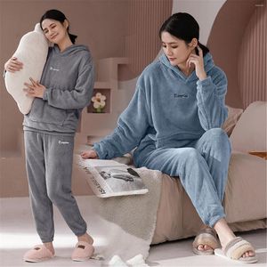 Roupas domésticas Senhoras de coral Velvet Pijama Conjunto de outono e inverno macio de bolso de bolso com capuz de capuz