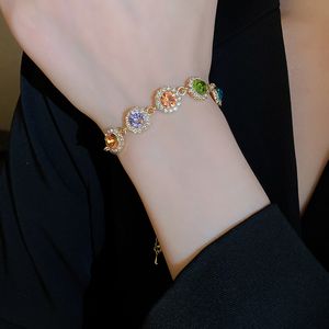 Роскошный дизайнерский браслет красочный алмазный инкрустационный браслет сладкий высококачественный браслет световой роскошный браслет Lover Giftantiallergy Fashionable