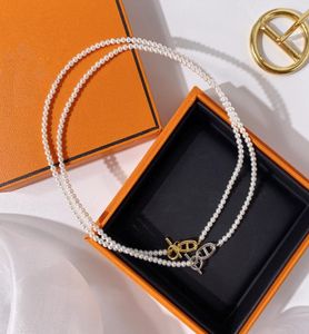 Nova marca de design Pearl Love H Letter Colar para mulheres Acessórios de aço inoxidável Zircão cor de prata Jóias Goldrose Gift7500626