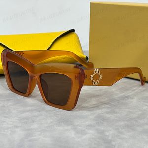Erkek Kadınlar İçin Kedi Göz Güneş Gözlüğü Klasik Lüks Marka Moda Güneş Gözlüğü Güneş Koruyucu Premium Gözlük Kutu