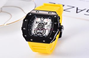 Üst Marka Lüks Saat Erkek Şarap Şarap Namlu Silikon Kayış Kollwatches Quartz Watch Business Creative Dress Casua3160277