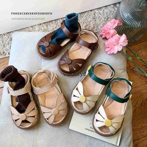Sandalet Korece Çiçek Çocuk Ayakkabı Sandalet Yarım Ayak Toe Boş Nefes alabilen Kızlar Prenses Plajı Bebek H240411