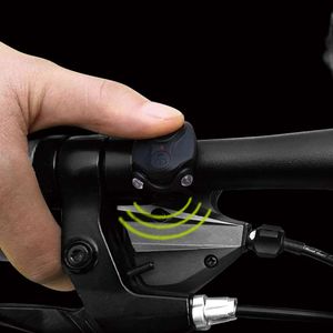 Luz traseira de bicicleta com bicicleta anti -roubo chifre USB recarregável de bicicleta à prova d'água de controle remoto sino de 120 dB de sensor eletrônico Bell