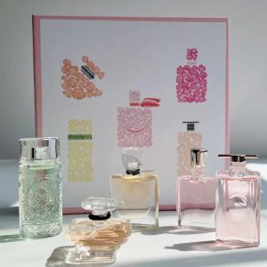 Брэнд женщин парфюмерной набор аромат LES Miniatures Midnight 5 мл, жизнь 4 мл, яркие дороги 7,5 мл, чудо -5 мл подарочных парфюмерии для женщины