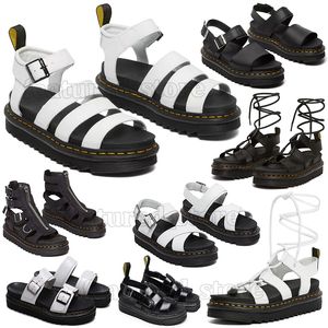 2024 DOC Marteens Sandalet Erkekler İçin Sandalet Kadın Ünlü Tasarımcı Slaytlar Üçlü Black Beyaz Kaydırıcılar Dr Marteens Sandal Patent Deri Slide Erkek Kadınları Açık Mekan Ayakkabıları