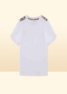 Yürümeye başlayan çocuklar için yaz beyaz tişörtler kızlar için çocuk tasarımcısı marka butik çocuk giyim toptan lüks üst kıyafetler AA2203163116942
