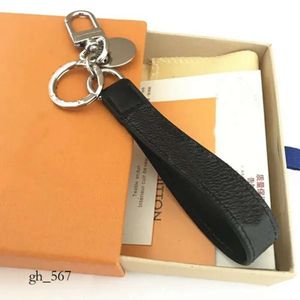 Tasarımcı Sevimli Keychain Ana Zincir Yüzük Tutucu Marka Tasarımcıları Porte Clef Hediye Erkekler İçin Anahtarlıklar Kadın Araba Çantası Kolye Aksesuarları Varit Kutu 839