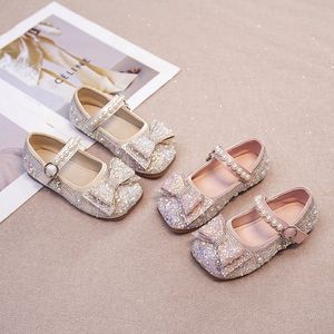 Kızlar yay prenses ayakkabıları çocuk çocuklar sandalet düğün partisi ayakkabı bahar sonbahar yumuşak taban su elmas deri çocuklar dans performans ayakkabıları p08z#
