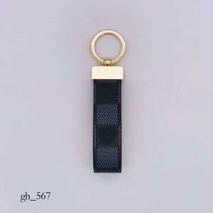 Tasarımcı Sevimli Keychain Ana Zincir Yüzük Tutucu Marka Tasarımcıları Porte Clef Hediye Erkekler İçin Anahtarlıklar Kadın Araba Çantası Kolye Aksesuarları Kutu 510 ile Nitelik