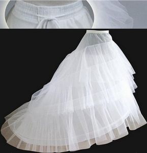 Yepyeni Beyaz Tull Petticoats tren 3 katmanlar 2 Hoops Anayasası Düğün Aksesuarları Gelin elbisesi için Crinoline Resmi Dress4198748