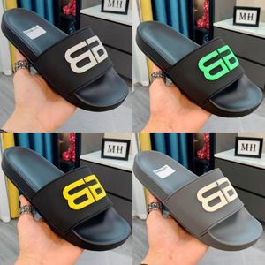 Dhgate bb marka plaj sandalet kadın kadın sandal ünlü tasarımcı kadın sahil katır sandaletler adamlar havuz terlik yastık konfor katırlar terlik kadın plaj slayt boyutu 35-46