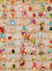 20pcs Diamond Jewelry Stores Ringe für Frauen Mädchen 2018 S Ring Frauen mit Strasssteinen Mischen Sie Farben Ganzes Bijoux Femme GI8204527