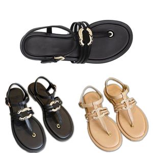 Şık Sandles Kadınlar için Tasarımcı Ofis Sandale Femme Düz Sandallar Yumuşak Desen Flip Flops Tasarımcı Düz ​​Sandalet Plaj Ayakkabı Açık Dışarıda Ayakkabılar