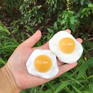 Dekoratif Figürinler Doğal Beyaz Mermer Yeşim ve Kalsit Haşlanmış Yumurta El Oyma Kristal Cilalı İyileştirici Taşlar