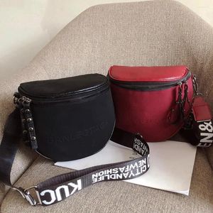 Omuz Çantaları Mat Moda Messenger Kadınlar İçin Saddle 2024 Ladies Buck Crossbody Dişileri Yarı Direkt Tote Çanta Çanta