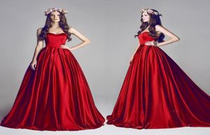 Büyüleyici kırmızı saten balo elbiseleri klasik aline sweetheart süpürme tren parti elbise ucuz kolsuz gece elbise özel yapılmış celeb2915179